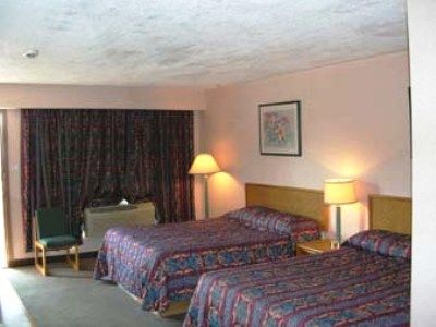 Weber Inn Kitchener Chambre photo